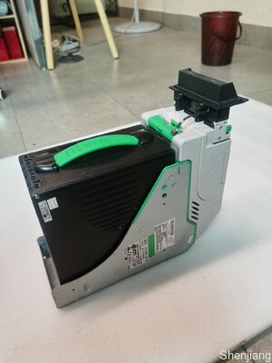 ใช้ Kiosk JCM IVIZION-100-SS Bill Validator กล่องเงินสด ขอบสีดําสําหรับเครื่องขายปลีก JCM เครื่องรับเงินสด