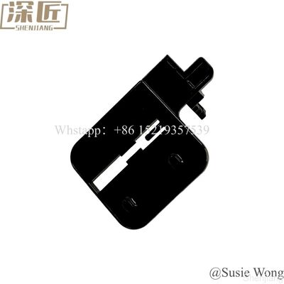 4450000024 Hyosung ATM อะไหล่ Hyosung CDU30 แคสเซ็ตล็อคเพลตขวา HCDU 7430005585 ด้วยคุณภาพดี